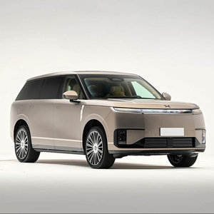 XPENG GX SUV Eléctrico Familiar Ultraespacioso de Lujo, Vehículo Eléctrico de Largo Alcance con Carga Rápida, Volante a la Izquierda, Depósito - Product Image 3