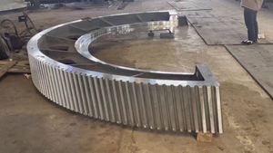 Engranaje de circunferencia de gran diámetro OEM, engranaje de fundición de fresado de bolas, engranaje de anillo de medio segmento - Product Image 2
