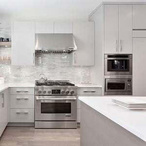 Gabinetes de Cocina Estilo Americano Shaker de Madera Maciza con Encimera de Cuarzo Blanco - Product Image 5