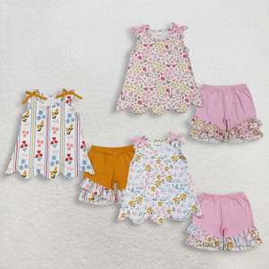 Conjunto Dulce para Bebés Niñas: Túnica a Rayas con Volantes y Lazos, y Pantalones Cortos con Volantes, de Spandex/Poliéster Ecológico - Product Image 1