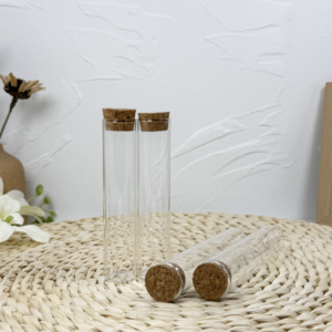 Bocaux à tube à essai en verre robustes de haute qualité Bouteille de tube à essai en verre 25x150 avec bouchon en liège - Product Image 6