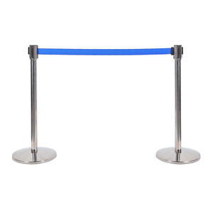 Poste Separador Retráctil Profesional <span class=keywords><strong>de</strong></span> 900 mm <span class=keywords><strong>de</strong></span> Altura con Mecanismo <span class=keywords><strong>de</strong></span> Correa Confiable para Uso en Entradas <span class=keywords><strong>de</strong></span> Eventos VIP - Product Image 2