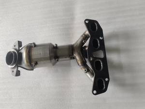 Katalis Konverter Manifold Euro <span class=keywords><strong>2</strong></span> 3 4 5 6 untuk Nissan Altima Sentra <span class=keywords><strong>2</strong></span>.5L 2002 2003 2004 2005 2006 17104 - 22120 1710422120 - Product Image 6