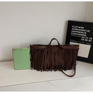 <span class=keywords><strong>Bolso</strong></span> Grande Retro con Asas y Borlas para Mujer, Estilo Salvaje, Gamuza, Gran Capacidad, <span class=keywords><strong>Bolso</strong></span> de Hombro, <span class=keywords><strong>Bolso</strong></span> Tote 2026, Bolsos de Diseñador de Lujo - Product Image 3