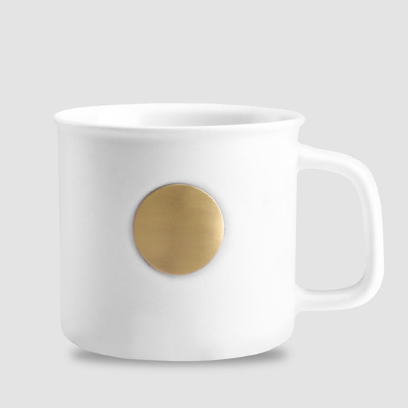 ถ้วยเหรียญทองแดงสีขาวด้าน พร้อมสลักชื่อฟรี