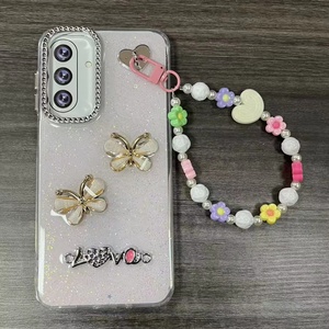 <span class=keywords><strong>Cover</strong></span> per Telefono in TPU con Glitter e Catena a Farfalla per Samsung A56 A36 A17 A16 A07 A06 e <span class=keywords><strong>OPPO</strong></span> A6X RENO15 <span class=keywords><strong>A5</strong></span> A5X F31, Custodia Posteriore per Ragazze - Product Image 3
