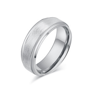 Anillo de tungsteno mate cepillado de 8 mm, un éxito de ventas transfronterizo, una joya de tungsteno dorado para hombre, única, sencilla y de alta gama. - Product Image 5