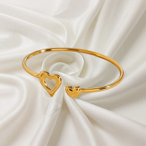 18K mạ vàng thép không gỉ tình yêu Vòng đeo tay trái tim <span class=keywords><strong>Cuff</strong></span> cho cô gái bãi biển thời trang thân thiện cao cấp cảm thấy mở miệng bangles - Product Image 4