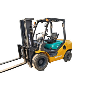 Montacargas Diésel Komatsu 3T de Alto Rendimiento, Maquinaria de Construcción Usada con Componentes Originales, Montacargas de Combustión Interna - Product Image 1