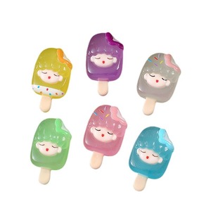 Pendentif en résine rouge vif en forme de crème glacée de dessin animé, porte-clés, accessoire de bijouterie DIY pour coque de téléphone, style frais et doux, été 2025 - Product Image 5