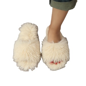 Pantuflas de Algodón Peludas Largas de Nuevo Estilo para Mujer, Zapatos Deslizantes para Interiores y Playa, Venta al por Mayor para Primavera y Otoño - Product Image 1