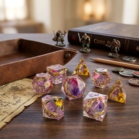Ensemble de dés polyédriques à thème anneau en résine, 7 pièces, pour jeux de rôle, dés de jeu de table, bleu transparent et or, dans un emballage en boîte métallique
