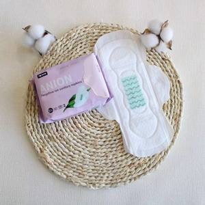 Serviettes hygiéniques OEM et produits de <span class=keywords><strong>protection</strong></span> des ailes en coton super absorbant avec ions négatifs pour l'hygiène personnelle - Product Image 4