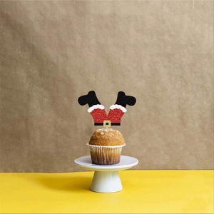 Ensemble de décorations pour cupcakes en forme de jambes de Père Noël pour les fêtes de Noël et les célébrations d'anniversaire, lot en vrac de jambes de Père Noël amusantes - Product Image 3