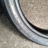 إطار دراجة نارية من دون أنبوب من المصنع فقط 120/70-17 للبيع بالجملة 140/70-17 130/70-17 130/80-17 120/70-17 110/170-17 100/70-17