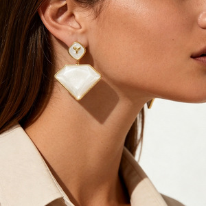 Pendientes Colgantes de Acero Inoxidable EH554 con Forma Geométrica de Rombo y Cola de Ballena - 3 Pares de Pendientes Brillantes para Mujer - Product Image 1