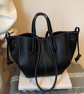 <span class=keywords><strong>Sac</strong></span> fourre-tout à bandoulière de style français en cuir PU imperméable, motif grain de litchi, simple, décontracté, grande capacité, avec surpiqûres - Product Image 2