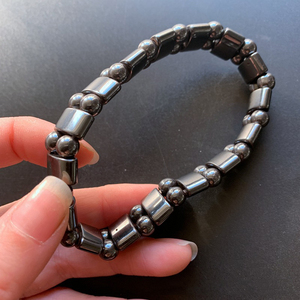 Pulsera de terapia magnética para hombres, piedras curativas, hematita, doble capa, color negro - Product Image 2