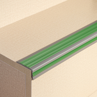 Bande de protection d'escalier en alliage d'aluminium et PVC pour l'extérieur des hôpitaux