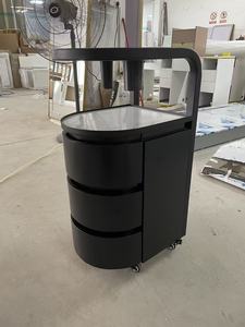 Chariot de Salon Moderne en Métal Noir, Chariot de Beauté Roulant à 4 Roues avec Support de Rangement Multi-Niveaux, Meuble de Studio Capillaire Facilement Déplaçable - Product Image 4