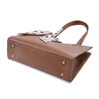 Cabas Cuir Lisse Femme Luxe Vintage Grande Capacité Ordinateur Sac à Main Pour Femme Travail Voyage Custom OEM
