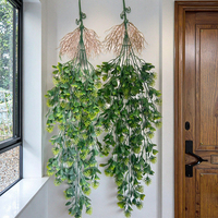 Feuilles d'eucalyptus artificielles, vigne de lierre verte, plantes vertes pour la maison, série de plantes suspendues pour jardin et mariage