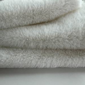 <span class=keywords><strong>Tela</strong></span> de felpa de piel de conejo de doble cara sólida a <span class=keywords><strong>precio</strong></span> de fábrica al por mayor <span class=keywords><strong>tela</strong></span> de felpa de piel de conejo de imitación en ambos lados para prendas de vestir - Product Image 6
