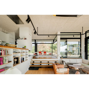Villa moderna con estructura de acero ligero y diseño abierto para vivir al aire libre - Product Image 3