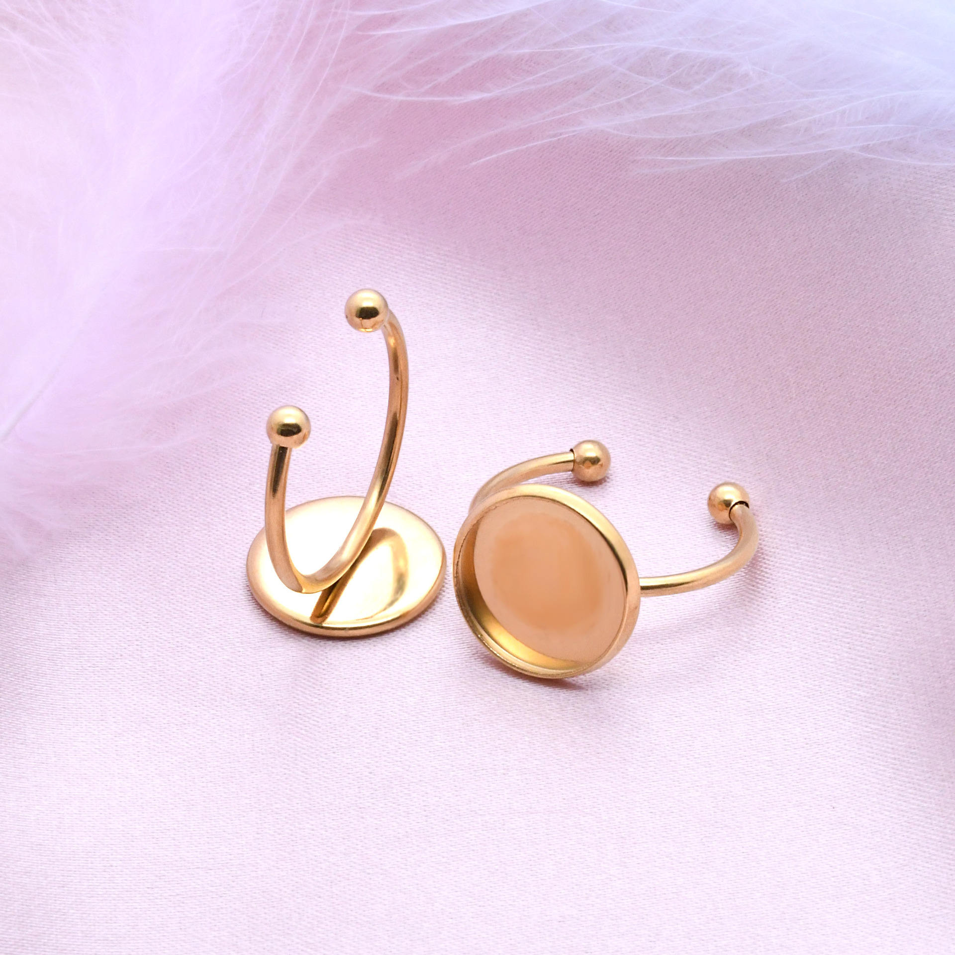 ทอง (เดี่ยว)