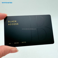 Tarjetas de Membresía VIP Empresariales Personalizadas de Acero Inoxidable/Aluminio Electrochapado, Código QR Grabado, Borde Negro Dorado, Diseño Tradicional