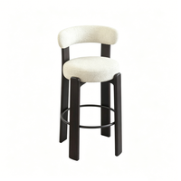 Luxuriöser Hochhocker für Esszimmer und Wohnzimmer Metallrahmen Eisen-Hochstuhl mit Lammfell Barhocker Elegantes Möbelstück