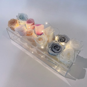 Caja de Flores Acrílica Moderna Transparente, Rosas Eternas Preservadas, Almacenamiento de Ramos, Decoración de Regalo Personalizable para San Valentín - Product Image 6