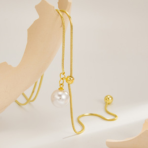 Collar Lariat de acero inoxidable chapado en oro, colgante de perlas de imitación ajustable, joyería de cadena larga Y2k para mujer - Product Image 4