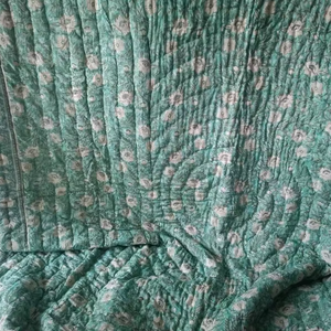 Ensemble de literie indien Jaipuri fait à la main imprimé bloc de couette motif floral réversible voile de coton Razai pour hôtel usage domestique - Product Image 1