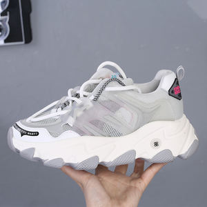 Commercio all'ingrosso di trasporto libero di Marca OEM chunky sole della ragazza di modo della signora della scarpa da tennis del cuoio genuino della maglia di modo di estate di lusso delle donne scarpe da ginnastica 2020 - Product Image 2