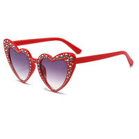 Lunettes de soleil de luxe tendance, grande monture, avec strass en forme de cœur, pour femme