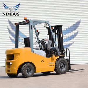 Chariot élévateur diesel NIMBUS, moteur puissant, durable, 2,5 tonnes, adapté à la logistique d'entrepôt et à la construction - Product Image 3