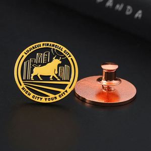 Fornitore Cinese XD di Strumenti Musicali, Bandiera Multicolore Geometrica con Logo Scolastico, in Lega di Zinco Pressofusa Personalizzabile - Product Image 2