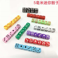 Mini dés acryliques de 5mm avec des dés colorés 5 # de points pour la promotion en stock multicolore