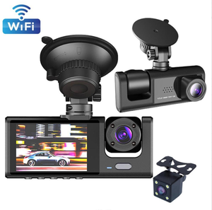 Dash <span class=keywords><strong>Cam</strong></span> para Auto de Triple Lente 1080P con WiFi y Cámara de Reversa, Grabación Simultánea de 3 Canales y Visión Nocturna para Coches - Product Image 1