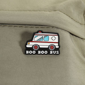 Broches en émail Boo Boo Bus Ambulance, amusantes, pour ambulanciers, avec stéthoscope médical, badges de revers, bijoux en gros - Product Image 3
