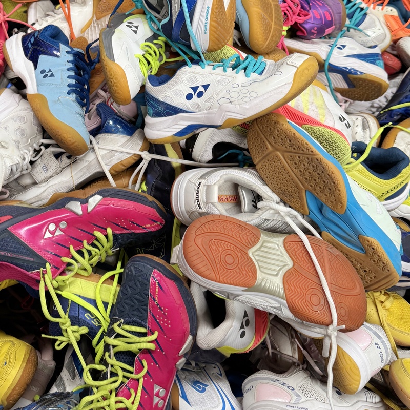 Chinese Brand Badminton Used Shoes Mixed