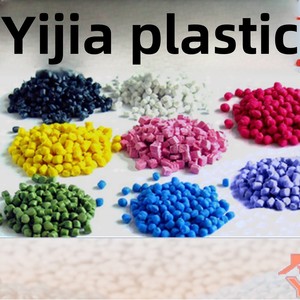 Granulés de <span class=keywords><strong>PVC</strong></span> blancs à faible densité, résistants aux intempéries, recyclés, de qualité usine (30 ans d'expérience), matière première masterbatch <span class=keywords><strong>PVC</strong></span> pour le moulage par injection de chaussures - Product Image 4