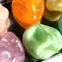 Vente en gros JO Jelly Ball Rainbow Squishy Ice Fidget Toy sensoriel amusant fait main anti-stress et anti-anxiété, cadeau pour fête d'anniversaire