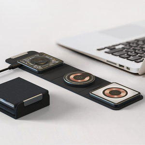 Produits tendance 2025 nouveautés 3 en 1 <span class=keywords><strong>chargeur</strong></span> sans fil pliable pour iphone pour <span class=keywords><strong>Samsung</strong></span> 15W <span class=keywords><strong>chargeur</strong></span> d'écouteurs montre <span class=keywords><strong>rapide</strong></span> - Product Image 4