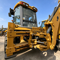 Chargeuse-pelleteuse JCB 3CX d'occasion avec pompe hydraulique, charge nominale de 2000 kg, pour usage agricole, modèle 2025, moteur de 81 kW, 0,94 m