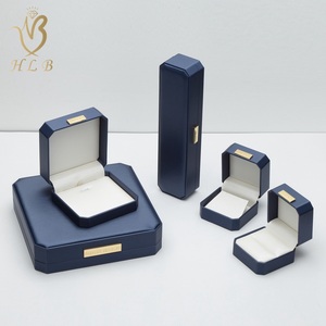 ODM caja de pulsera personalizada embalaje caja de pulsera de joyería de lujo caja de joyería de cuero pu - Product Image 3