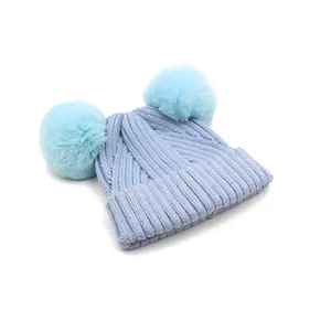 Gorro con pompón de algodón removible para bebé recién nacido, gorrito infantil con piel sintética, invierno, venta al por mayor