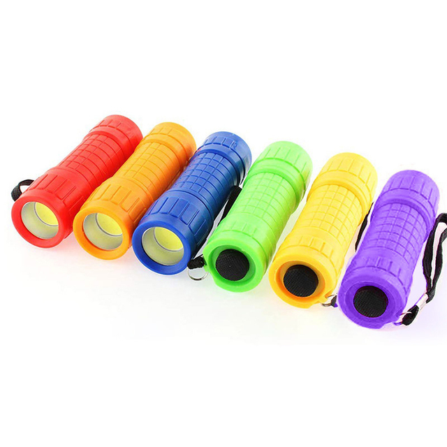 Mini 9 Led Aaa Battery Mini Flashlight Factory Wholesale Mini Flashlight in Bulk