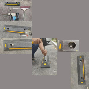 कार पार्किंग के लिए 900 मिमी रबर व्हील स्टॉपर - Product Image 4